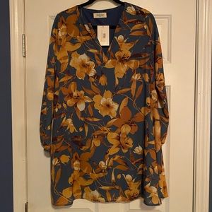 NWT flowy printed floral dress